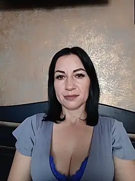 FireLily332 online show from February 2, 2025, 9:19 am