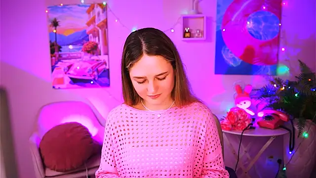 DeboraLarson online show from January 28, 2025, 11:17 am