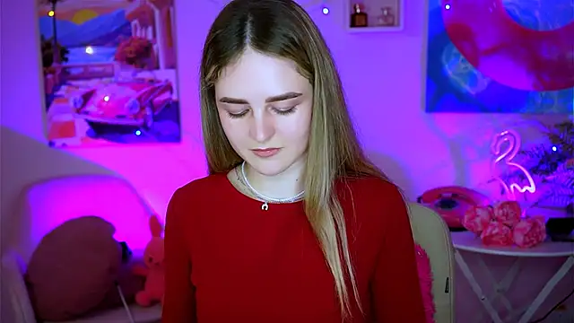 DeboraLarson online show from February 14, 2025, 7:07 am