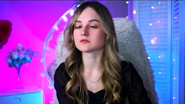 DeboraLarson online show from March 1, 2025, 4:22 pm