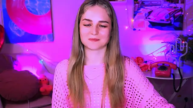 DeboraLarson online show from March 7, 2025, 1:07 pm