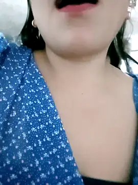 Snapshot of Kasandra02 chatting on December 21, 2024, 5:25 am Kasandra02 online show from December 21, 2024, 5:25 am