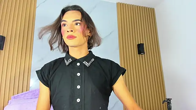 Snapshot of miss_Ari chatting on December 2, 2024, 7:16 pm miss Ari online show from December 2, 2024, 7:16 pm