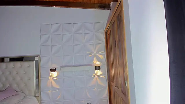 Snapshot of miss_Ari chatting on November 30, 2025, 7:29 pm miss Ari online show from November 30, 2025, 7:29 pm