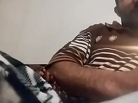 workhard87 online show from March 14, 2025, 4:51 pm