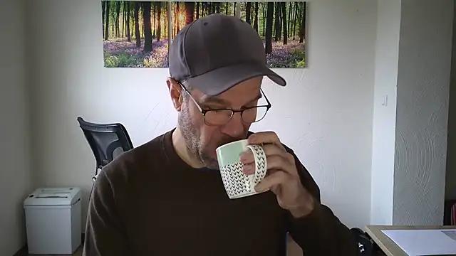 Harry Boldt online show from November 11, 2025, 7:52 am