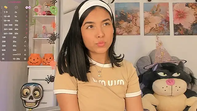 Snapshot of pretty-millie chatting on October 7, 2025, 6:10 am pretty-millie online show from October 7, 2025, 6:10 am