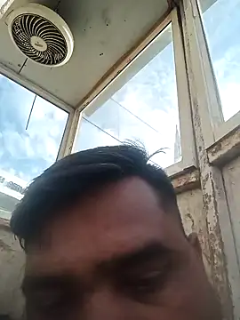 pintuS40 online show from January 5, 2025, 10:53 am