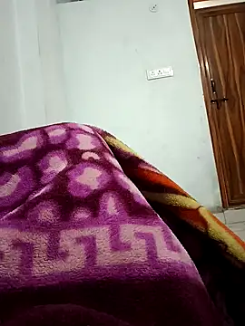 pintuS40 online show from January 6, 2025, 4:23 pm