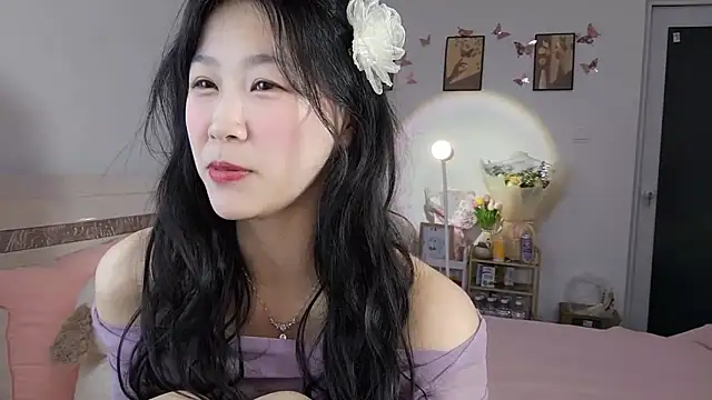 Luminous163 online show from March 8, 2025, 1:14 pm