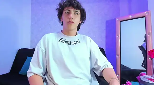 Kerverr  online show from December 2, 2024, 1:47 am