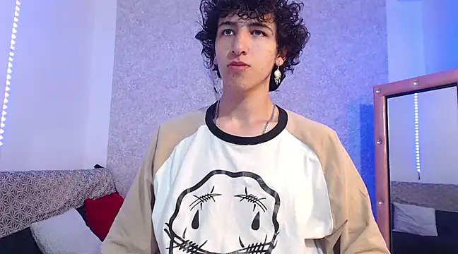 Kerverr  online show from February 12, 2025, 1:48 pm