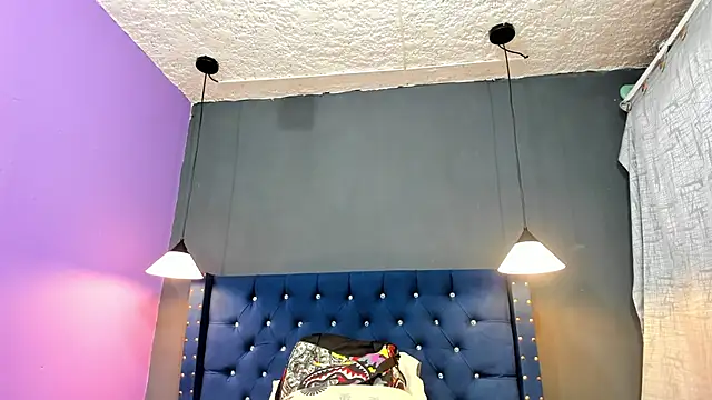 Salomon koude online show from October 2, 2025, 8:49 pm