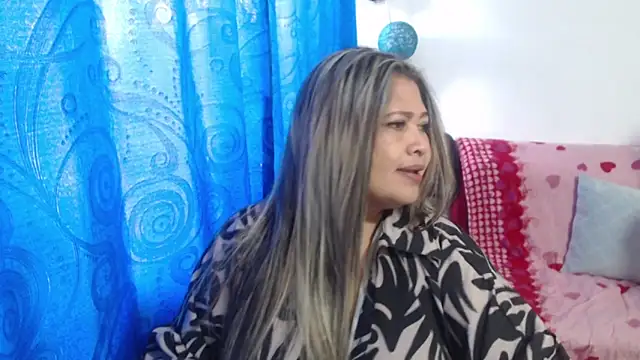 Snapshot of CANDYSWEET51 chatting on November 14, 2025, 12:48 pm CANDYSWEET51 online show from November 14, 2025, 12:48 pm