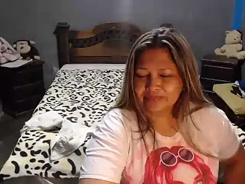 Snapshot of CANDYSWEET51 chatting on December 19, 2025, 1:12 am CANDYSWEET51 online show from December 19, 2025, 1:12 am