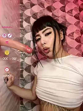 Snapshot of Melanie_Nyx chatting on August 1, 2026, 12:21 am Melanie Nyx online show from August 1, 2026, 12:21 am