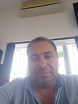 Snapshot of gladieitore chatting on July 20, 2026, 5:59 pm gladieitore online show from July 20, 2026, 5:59 pm
