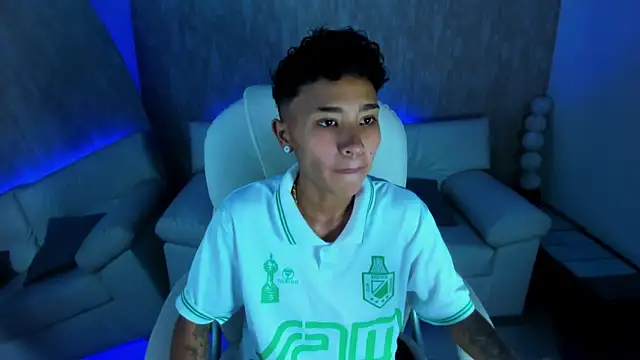 nova sex01 online show from September 21, 2025, 5:53 am