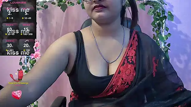 Snapshot of Pari-new chatting on December 5, 2025, 4:10 am Pari-new online show from December 5, 2025, 4:10 am