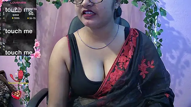 Snapshot of Pari-new chatting on January 6, 2026, 4:16 am Pari-new online show from January 6, 2026, 4:16 am