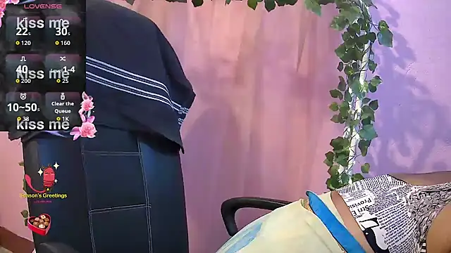 Snapshot of Pari-new chatting on February 28, 2026, 4:13 am Pari-new online show from February 28, 2026, 4:13 am