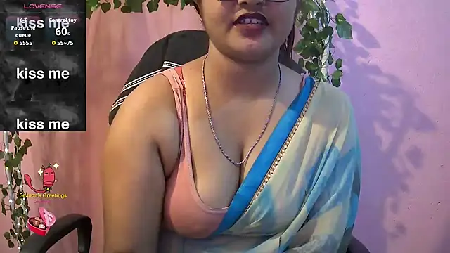 Snapshot of Pari-new chatting on April 13, 2026, 4:07 am Pari-new online show from April 13, 2026, 4:07 am