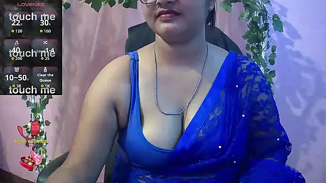 Snapshot of Pari-new chatting on April 24, 2026, 4:15 am Pari-new online show from April 24, 2026, 4:15 am