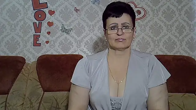 Snapshot of PaulaGolden chatting on October 23, 2025, 7:29 am PaulaGolden online show from October 23, 2025, 7:29 am