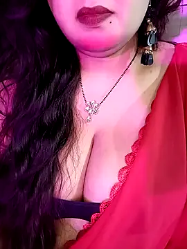Suhanakhan00 online show from February 5, 2026, 7:46 am