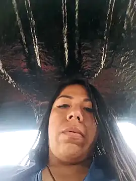 Snapshot of Karenn12 chatting on December 5, 2025, 2:47 pm Karenn12 online show from December 5, 2025, 2:47 pm