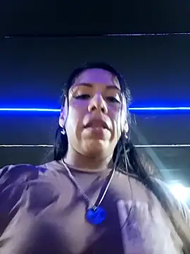 Snapshot of Karenn12 chatting on March 3, 2026, 3:23 am Karenn12 online show from March 3, 2026, 3:23 am