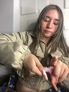 Sophie LS online show from February 20, 2025, 4:50 am