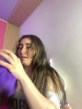 Sophie LS online show from March 7, 2025, 2:36 am