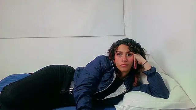 Snapshot of be_sinners chatting on December 20, 2024, 12:30 am be sinners online show from December 20, 2024, 12:30 am