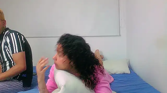 Snapshot of be_sinners chatting on December 23, 2024, 3:50 am be sinners online show from December 23, 2024, 3:50 am