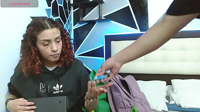 Snapshot of be_sinners chatting on January 22, 2025, 2:15 am be sinners online show from January 22, 2025, 2:15 am