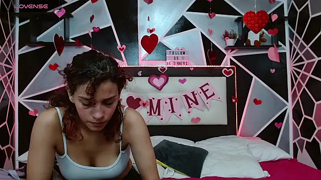 Snapshot of be_sinners chatting on February 14, 2025, 2:18 am be sinners online show from February 14, 2025, 2:18 am