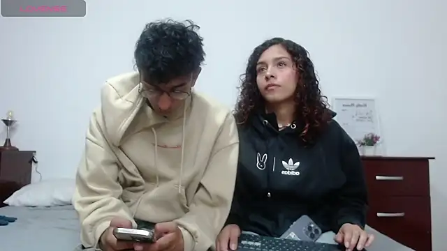 Snapshot of be_sinners chatting on October 6, 2025, 2:31 am be sinners online show from October 6, 2025, 2:31 am