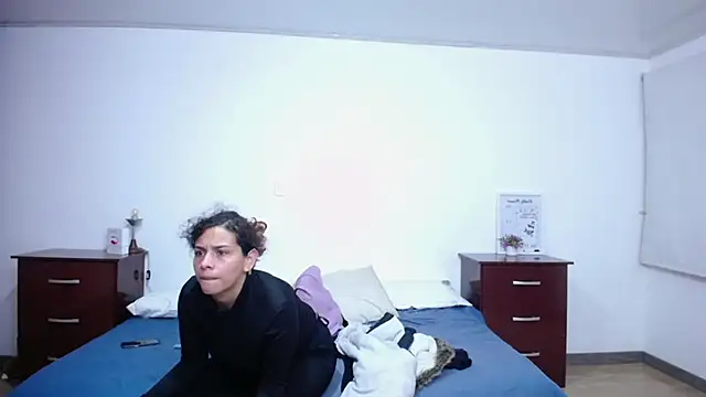 Snapshot of be_sinners chatting on November 4, 2025, 2:21 am be sinners online show from November 4, 2025, 2:21 am