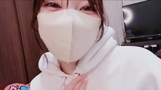 Snapshot of ASUKA-TV chatting on March 19, 2026, 2:32 pm ASUKA-TV online show from March 19, 2026, 2:32 pm