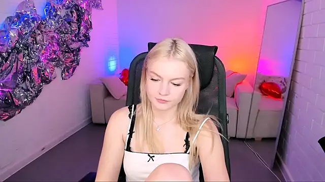 GraceGlamour online show from October 11, 2025, 5:17 am