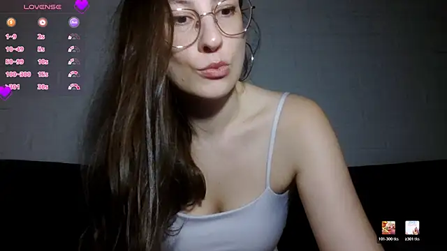 briannababy  online show from June 30, 2026, 7:26 pm