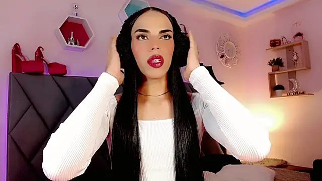 CandyJoselyn online show from February 1, 2025, 12:37 pm