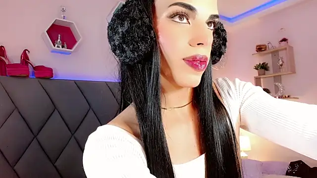 CandyJoselyn online show from February 1, 2025, 6:40 pm