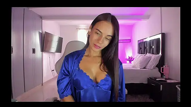 Snapshot of Sara_lopez_28 chatting on May 23, 2026, 12:20 pm Sara lopez 28 online show from May 23, 2026, 12:20 pm