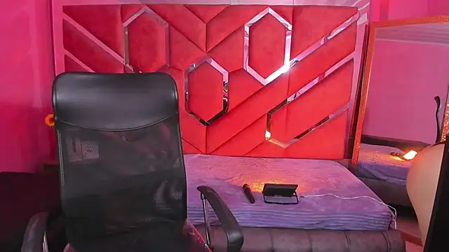 Eimy Sexy  online show from October 27, 2025, 1:37 pm