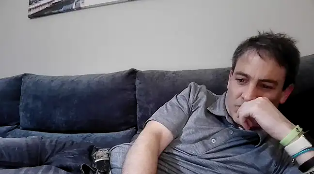 basquehotboy online show from March 8, 2025, 9:40 pm