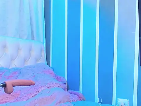 Sexys Boys Hot1 online show from January 15, 2025, 5:40 am