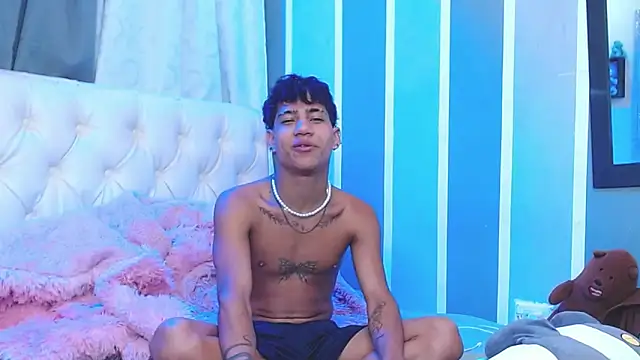 Sexys Boys Hot1 online show from January 15, 2025, 11:19 pm