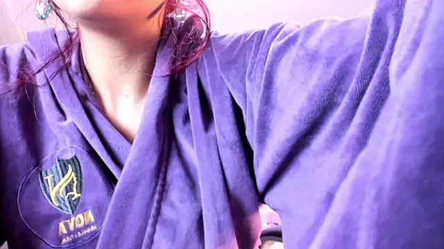 Kat cute  online show from January 16, 2025, 10:32 am